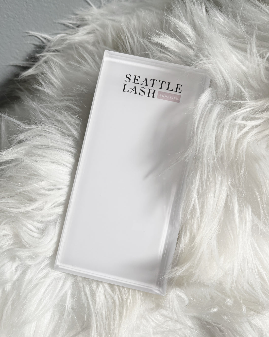 Acrylic lash tile